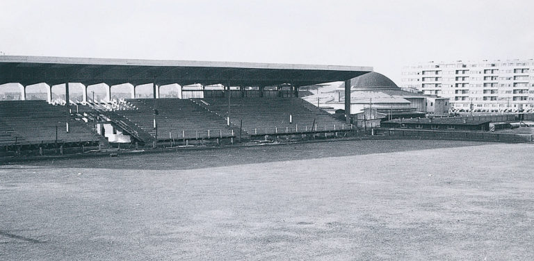 Likvidace Slavie vyvrcholila v roce 1952 zabavením dresů