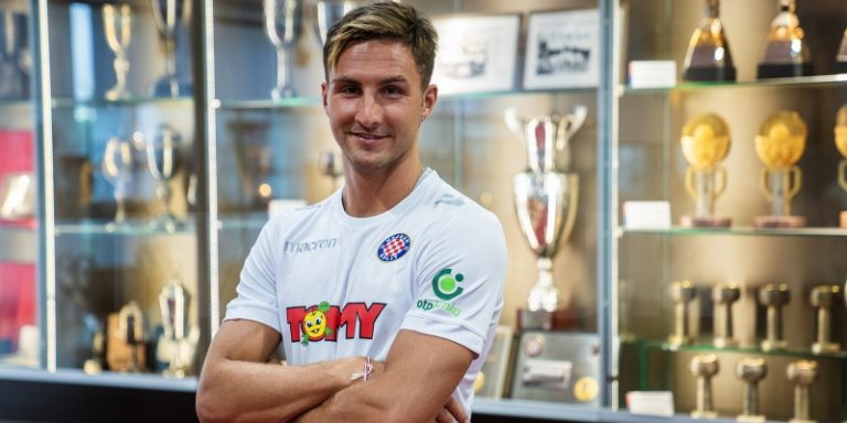 SLÁVISTICKÝ ODCHOVANEC STEFAN SIMIĆ PŘICHÁZÍ DO HAJDUKU SPLIT!